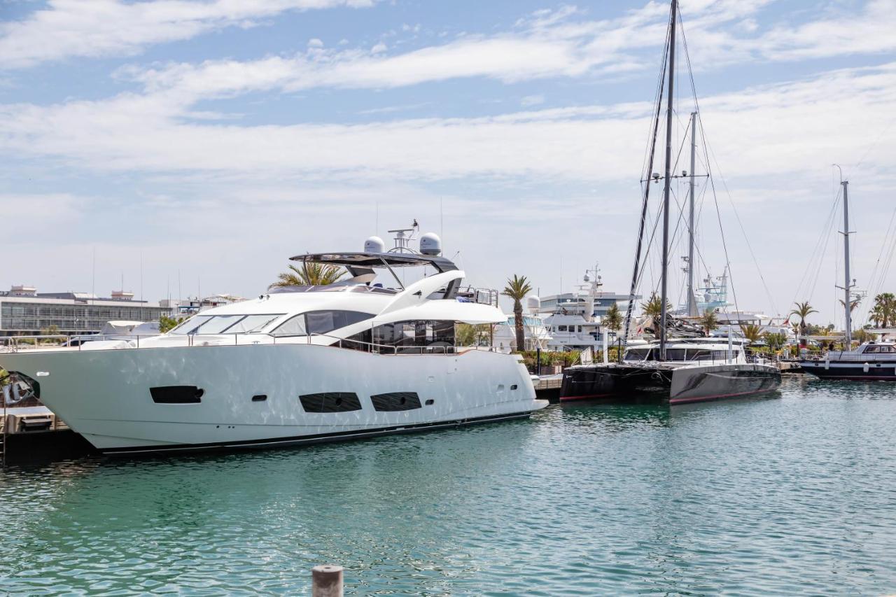Travel Habitat La Marina Real Lägenhet Valencia Exteriör bild