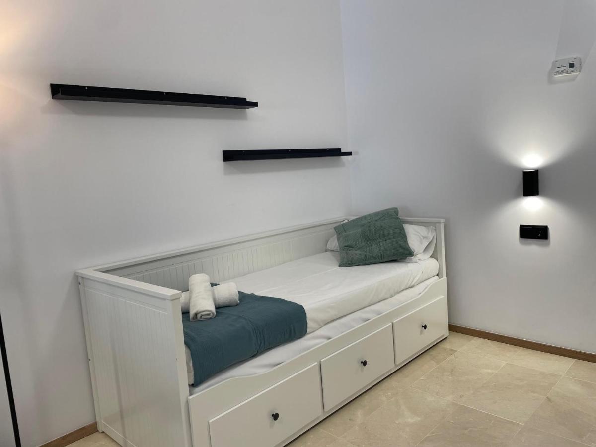 Travel Habitat La Marina Real Lägenhet Valencia Exteriör bild