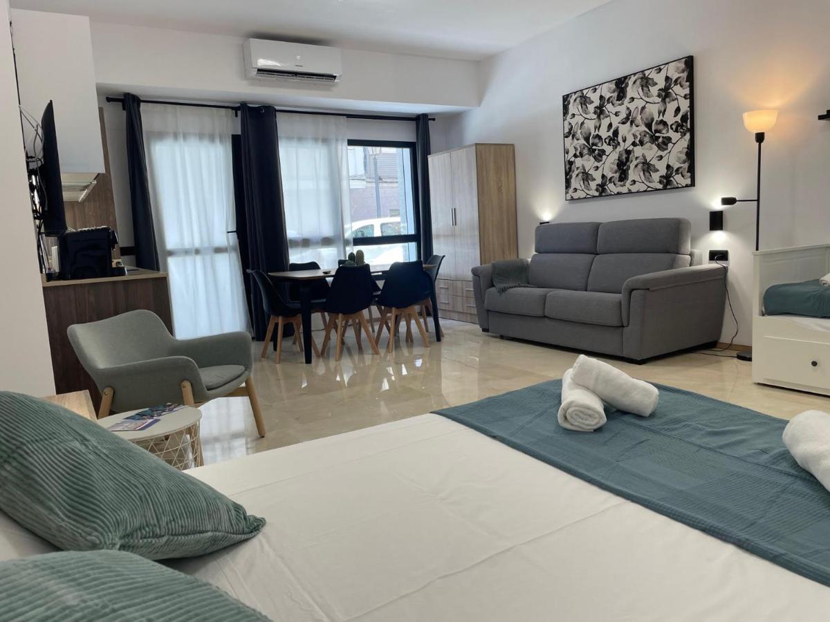 Travel Habitat La Marina Real Lägenhet Valencia Exteriör bild