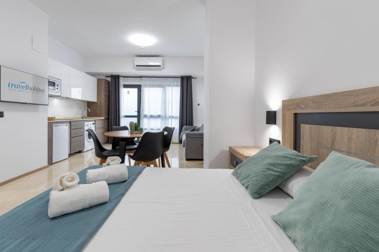 Travel Habitat La Marina Real Lägenhet Valencia Exteriör bild